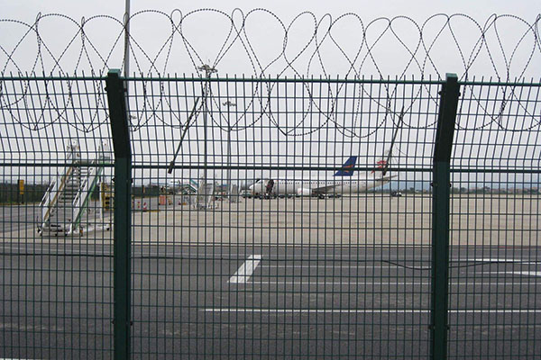 机场护栏网图片3