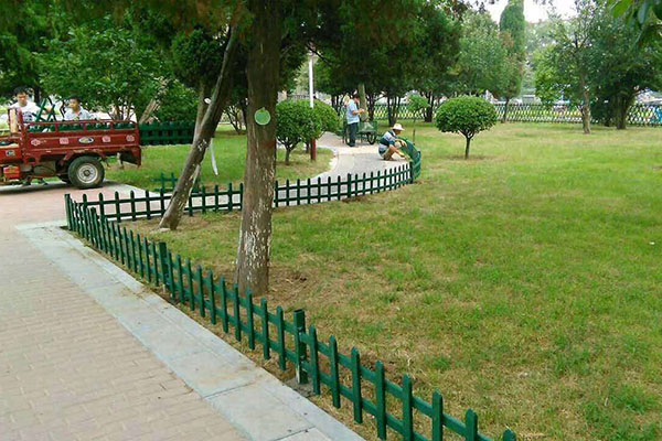 草坪护栏图片4